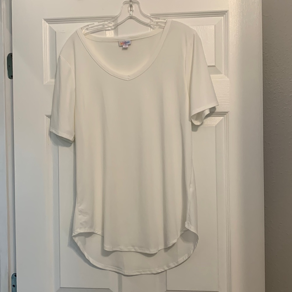 Lularoe T-shirt